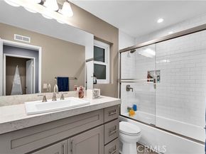 17045 Goya, Granada Hills (los Angeles) CA 91344