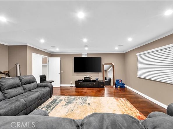 17045 Goya, Granada Hills (los Angeles) CA 91344