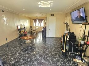 13080 Dronfield Avenue 13, Sylmar (los Angeles) CA 91342