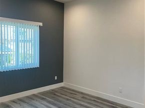8458 Canby Avenue, Northridge (los Angeles) CA 91325