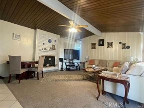 8458 Canby Avenue, Northridge (los Angeles) CA 91325