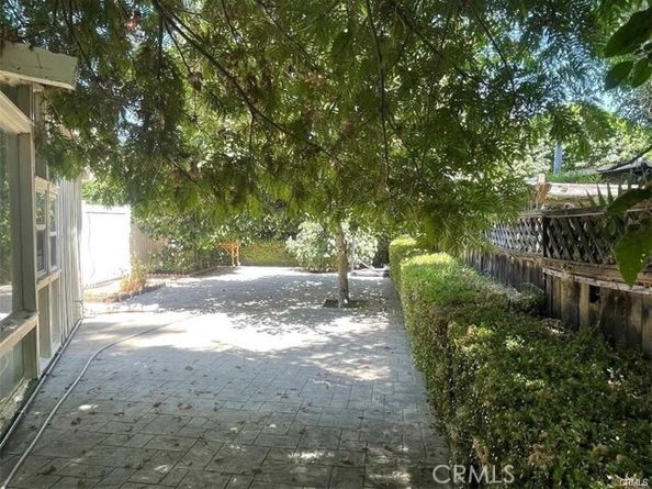 8458 Canby Avenue, Northridge (los Angeles) CA 91325