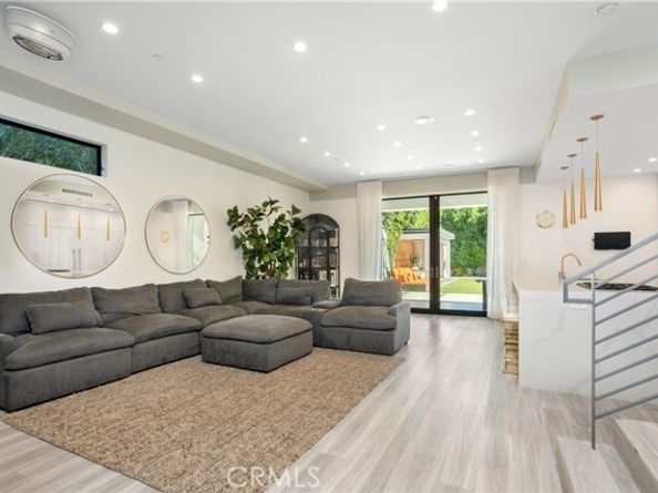 5032 Hesperia Avenue, Encino (los Angeles) CA 91316