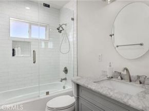 22335 Kittridge Street, Woodland Hills (los Angeles) CA 91303