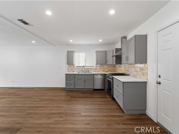 21943 Parthenia Street, West Hills (los Angeles) CA 91304