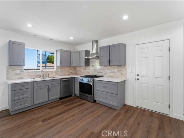 21943 Parthenia Street, West Hills (los Angeles) CA 91304