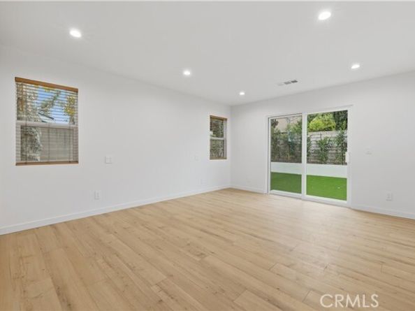 7663 Sedan Avenue, West Hills (los Angeles) CA 91304