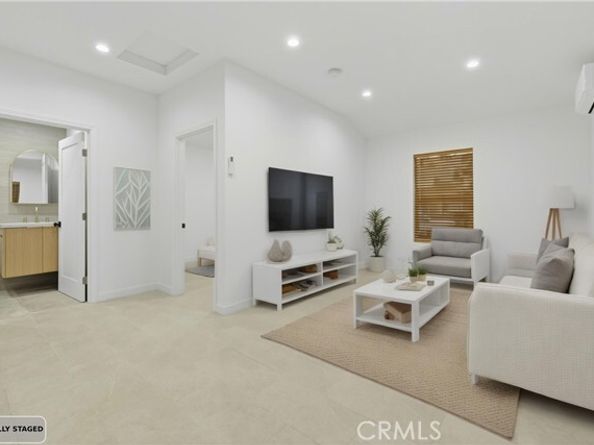 7663 Sedan Avenue, West Hills (los Angeles) CA 91304