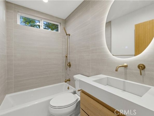 7663 Sedan Avenue, West Hills (los Angeles) CA 91304