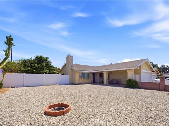 15014 Copper, San Fernando CA 91345