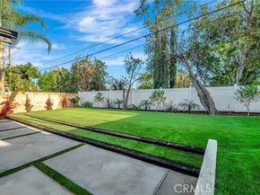 24250 Friar Street, Woodland Hills (los Angeles) CA 91367