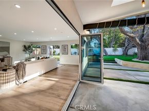 24250 Friar Street, Woodland Hills (los Angeles) CA 91367