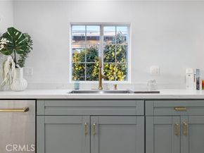 10607 Whitegate Avenue, Sunland (los Angeles) CA 91040