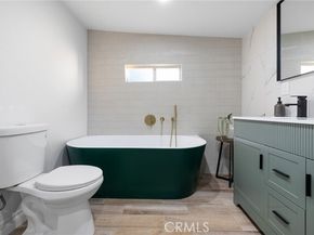 10607 Whitegate Avenue, Sunland (los Angeles) CA 91040