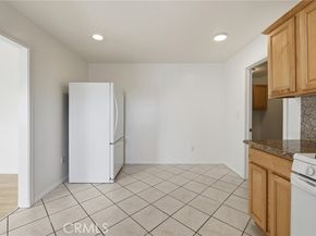 10744 Radwin Avenue, Sunland (los Angeles) CA 91040