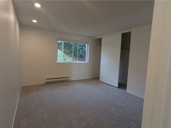 5015 Palmetto Avenue 1, Pacifica CA 94044