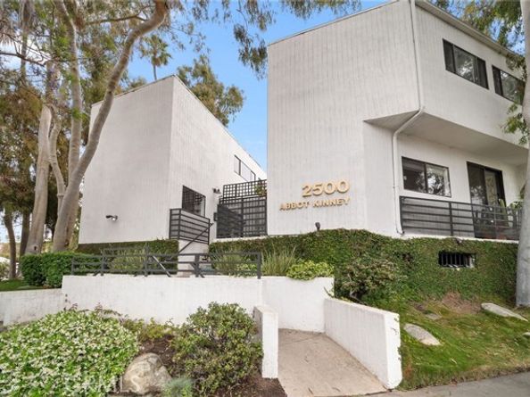 2500 Abbot Kinney Unit 10, Venice (los Angeles) CA 90291