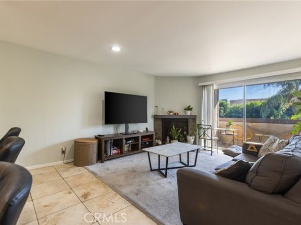 20253 Keswick, Winnetka (los Angeles) CA 91306