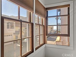 6514 E Ocean Boulevard, Long Beach CA 90803