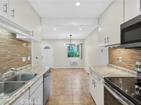 394 Miraleste Dr Unit 496, San Pedro (los Angeles) CA 90732