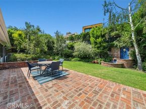 17481 Tramonto Drive, Pacific Palisades (los Angeles) CA 90272