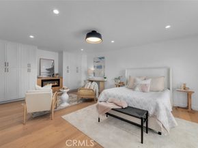 17481 Tramonto Drive, Pacific Palisades (los Angeles) CA 90272