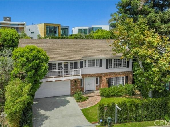 17481 Tramonto Drive, Pacific Palisades (los Angeles) CA 90272