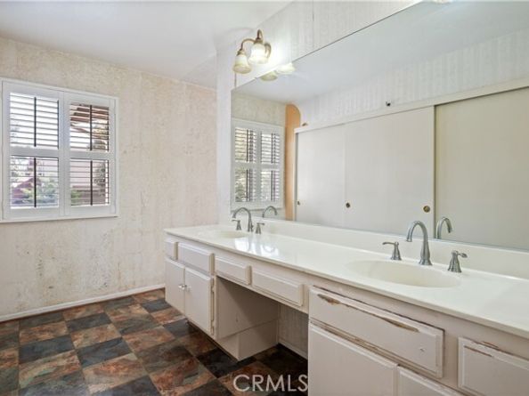 25626 Oak Street, Lomita CA 90717