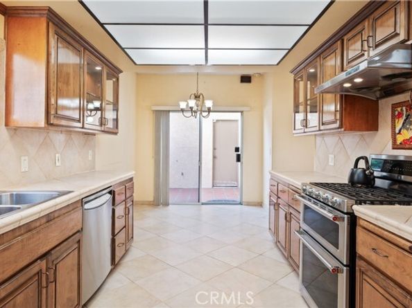 25626 Oak Street, Lomita CA 90717
