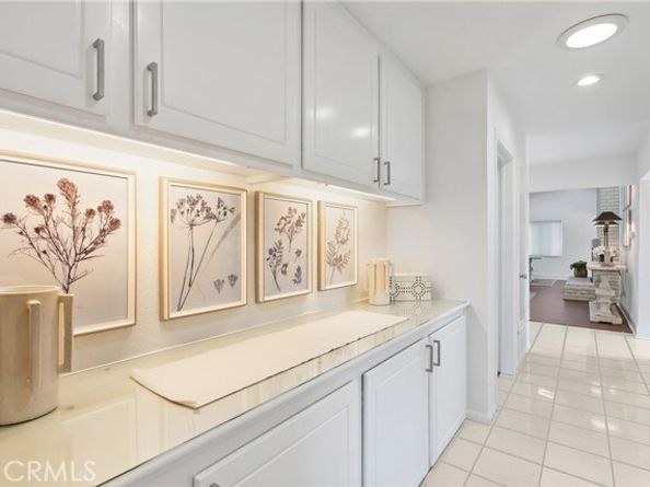 8924 N La Jolla Scenic Drive, La Jolla (san Diego) CA 92037