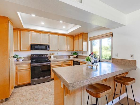 1225 Lancer Glen, Escondido CA 92029