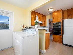 2726 Comstock St, San Diego CA 92111