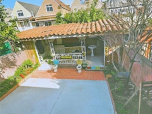 913 Florida, San Francisco CA 94110