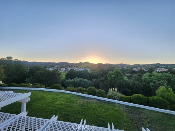 3 Mantenida, Laguna Hills CA 92679