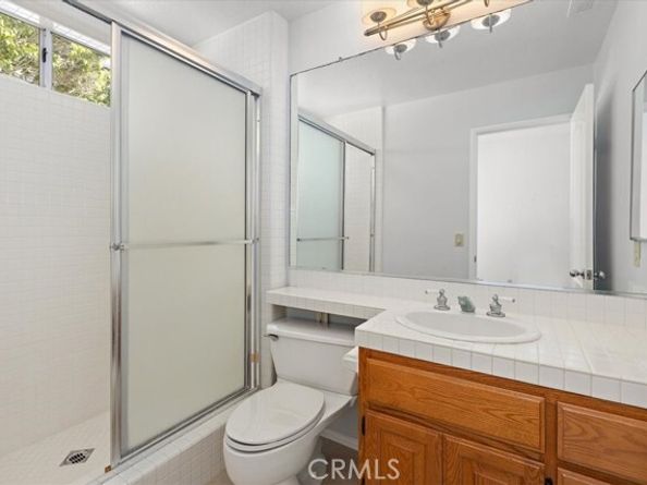 3 Mantenida, Laguna Hills CA 92679