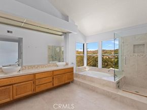 3 Mantenida, Laguna Hills CA 92679