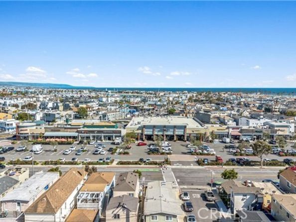 219 32nd Street, Newport Beach CA 92663