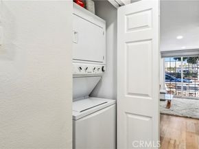 219 32nd Street, Newport Beach CA 92663