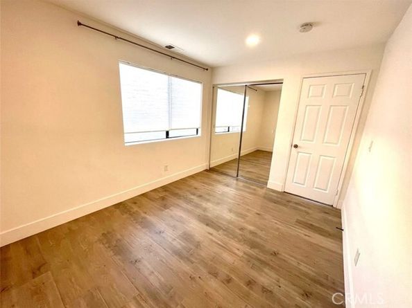 219 32nd Street, Newport Beach CA 92663