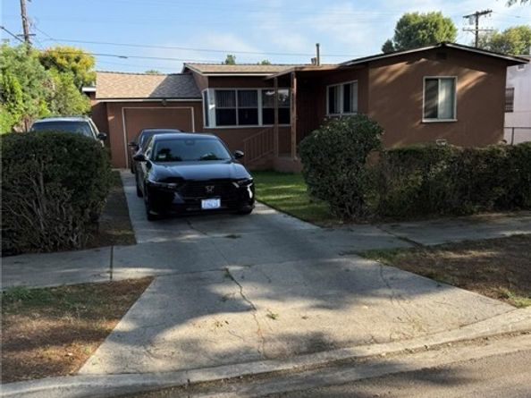 901 E 102nd, Los Angeles CA 90002