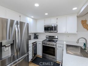6597 E Camino Vista 2, Anaheim CA 92807