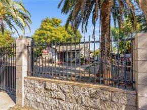 10218 Bradley, Pacoima (los Angeles) CA 91331