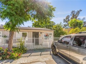 10218 Bradley, Pacoima (los Angeles) CA 91331