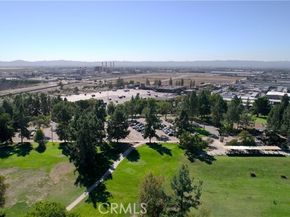 10218 Bradley, Pacoima (los Angeles) CA 91331