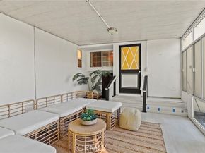 3535 S Bentley Avenue, Los Angeles CA 90034