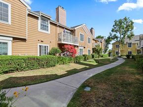 6616 Clybourn Avenue 102, North Hollywood (los Angeles) CA 91606