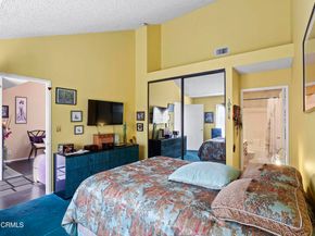 6616 Clybourn Avenue 102, North Hollywood (los Angeles) CA 91606