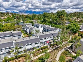 26415 Waterford Circle, Lake Forest (el Toro) CA 92630