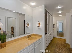 481 Dartmoor Street, Laguna Beach CA 92651