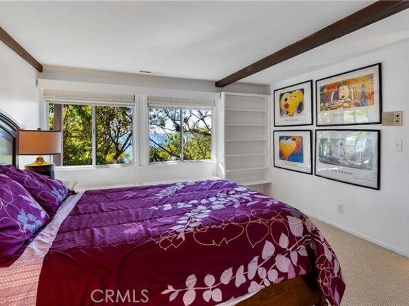 481 Dartmoor Street, Laguna Beach CA 92651